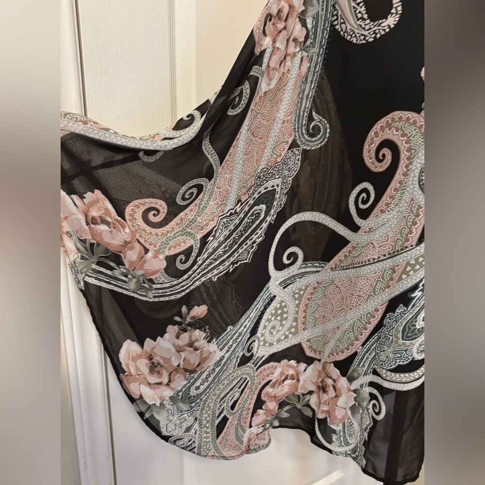 Bob Mackie 3X Black Sheer Rose Paisley Poncho Kimono topper pink floral flutter - Picture 9 of 14